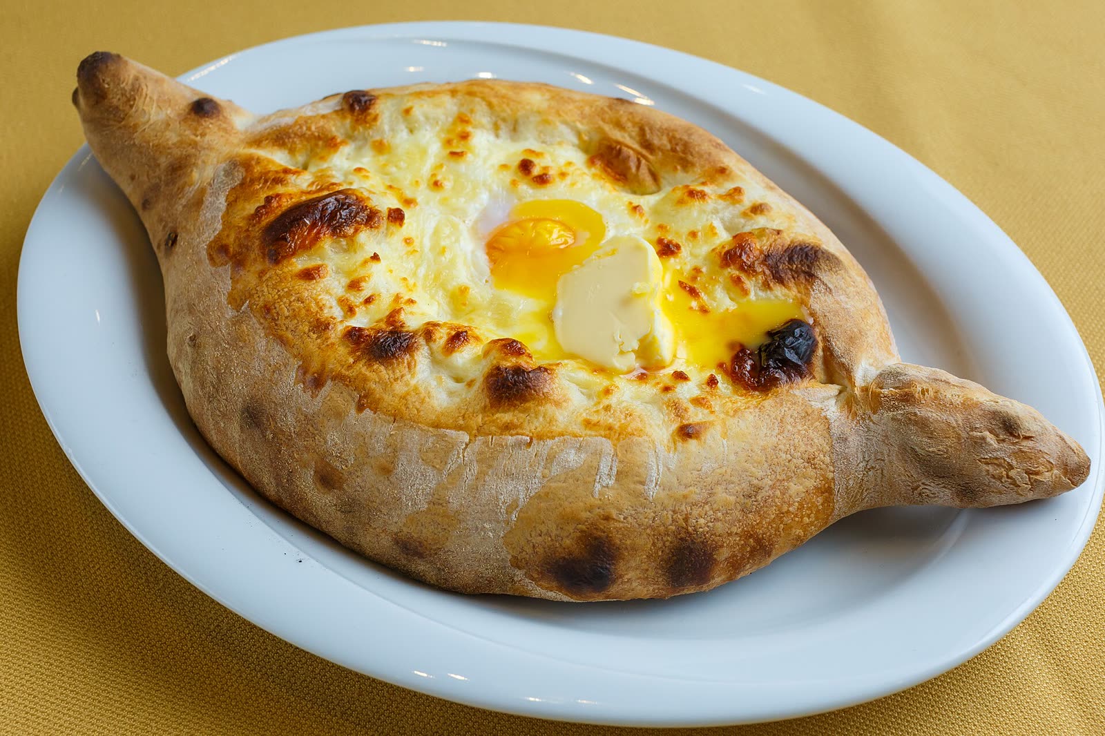 Adjarian khachapuri